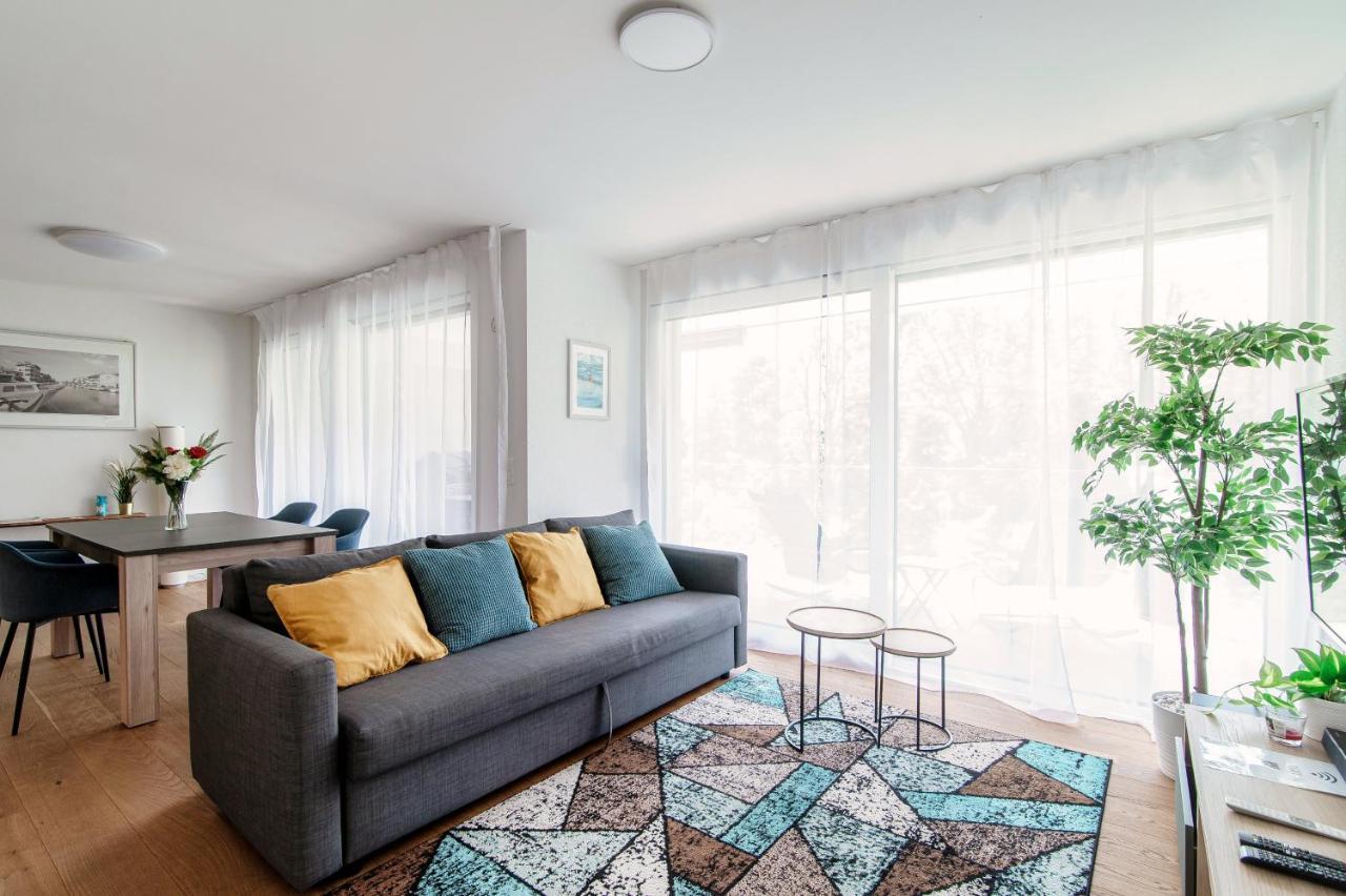 Linda Terrace By Quokka 360 - Modern One-Bedroom Flat With Sun Terrace โลการ์โน ภายนอก รูปภาพ